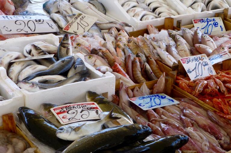 Op de vismarkt in Marsala