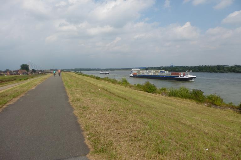 Rijnroute - Etappe 4 - van Keulen naar Arnhem - Duisburg - Wesel