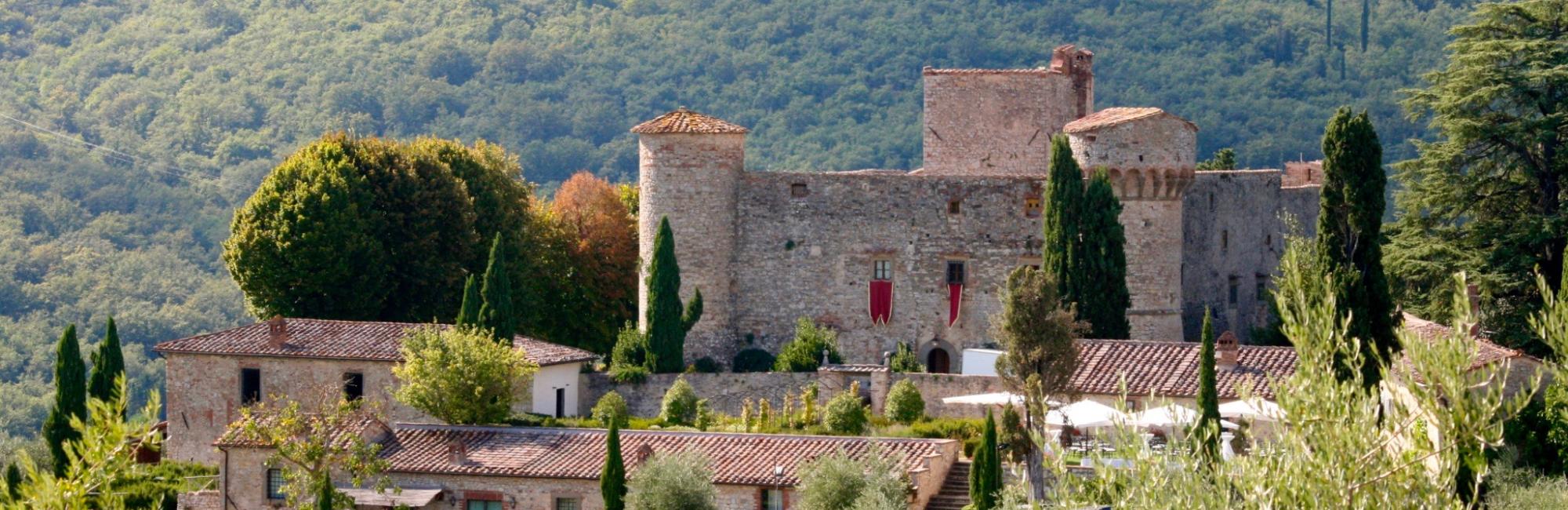 Kasteel bij Gaiole Fietsen vanuit Toscane