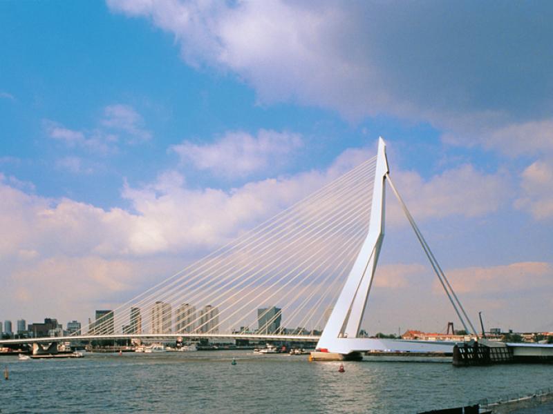 Maasroute - etappe 3 - van Nijmegen naar Rotterdam Maasroute - etappe 3 - van Nijmegen naar Rotterdam
