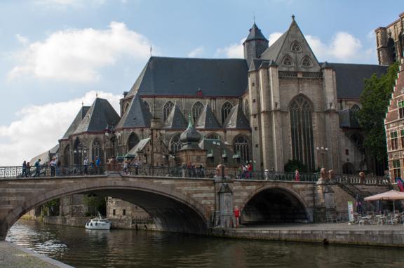 Gent en Brugge tijdens fietsroute in België